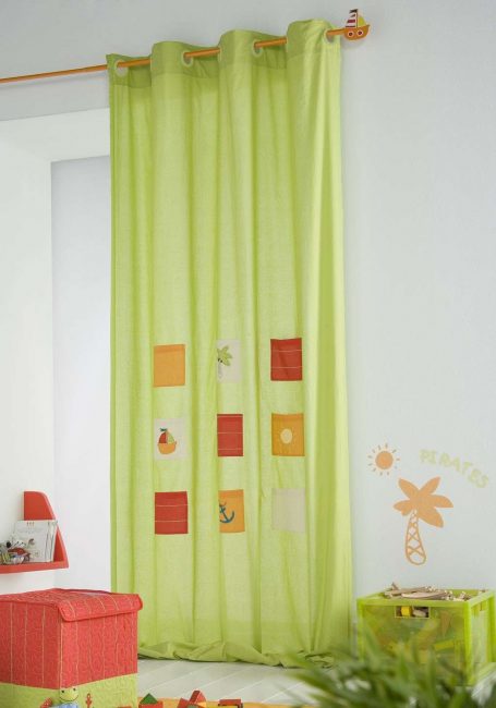 Lindas cortinas faça você mesmo nos ilhós: um tributo à moda ou um detalhe de design conveniente? Mais de 175 (fotos) novidades para a sala de estar, quarto, cozinha