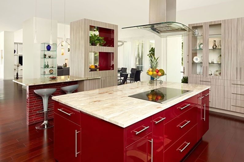 Εσωτερική διακόσμηση κουζίνας σε κόκκινο χρώμα - φωτογραφία