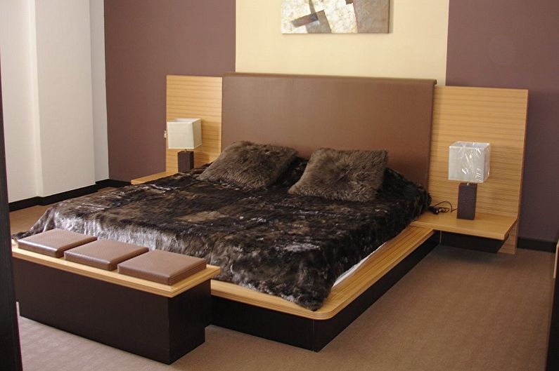 Tipuri de paturi Podium - Pat tradițional cu rame