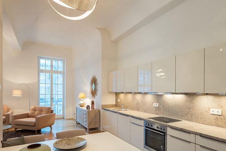 Ikea White Kitchen - Interiørdesign