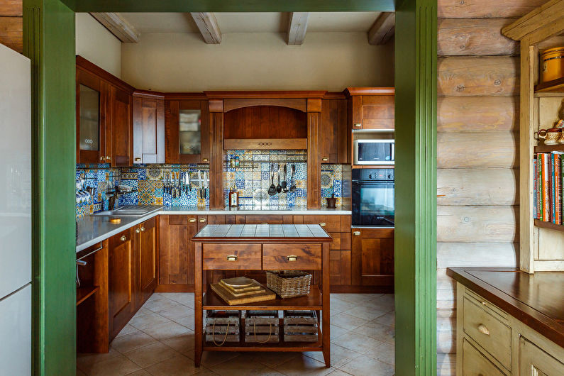 Insula de bucătărie în stil rustic - Design interior