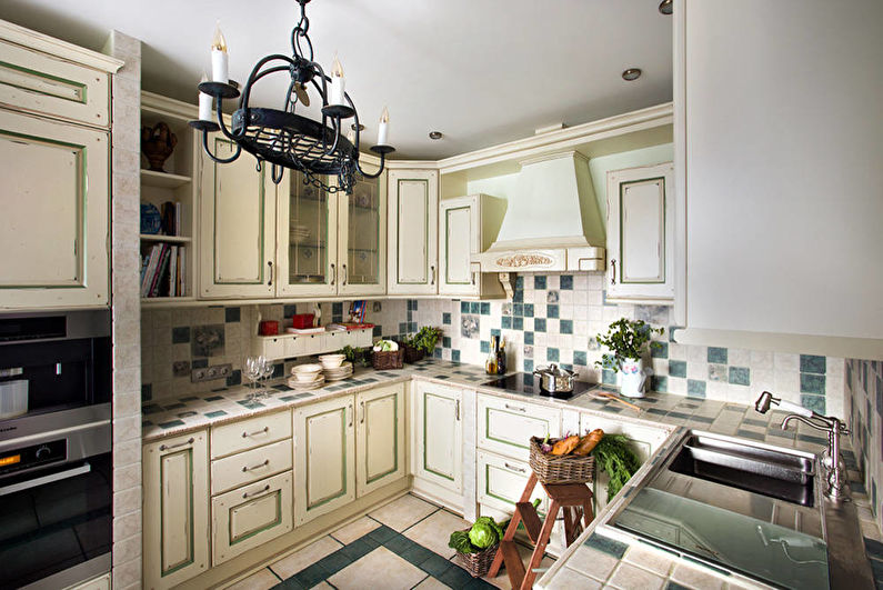 Cozinha leve em estilo provençal - design de interiores