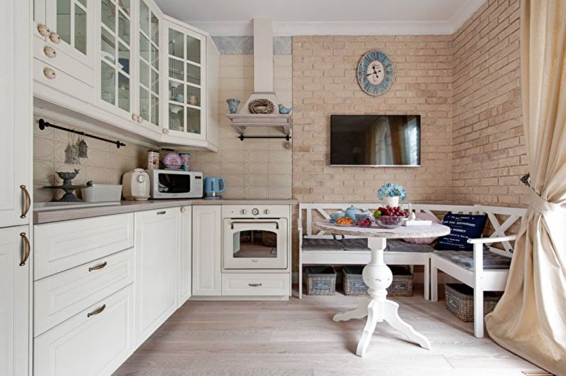 Svetlá kuchyňa v štýle Provence - interiérový dizajn