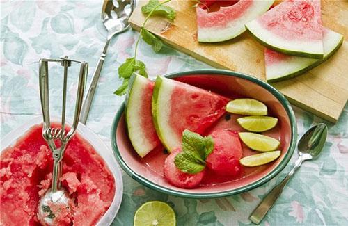 Bei Diabetes kann man nur frische Wassermelone