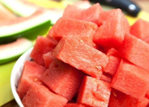 Patienten mit Cholezystitis, Pankreatitis können nur frische Wassermelone haben