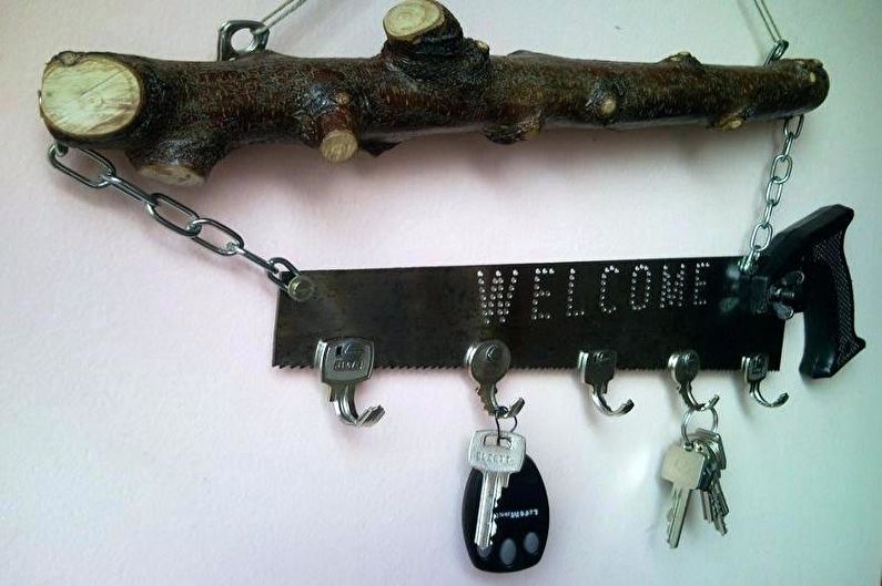 Stenski nosilec za ključe za hodnik - Izdelava nosilca za ključe z lastnimi rokami