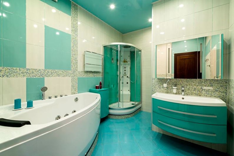 Zelený strečový strop v kúpeľni - foto