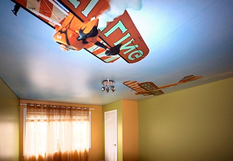 Satynowy sufit napinany w pokoju dziecięcym - drukowanie zdjęć