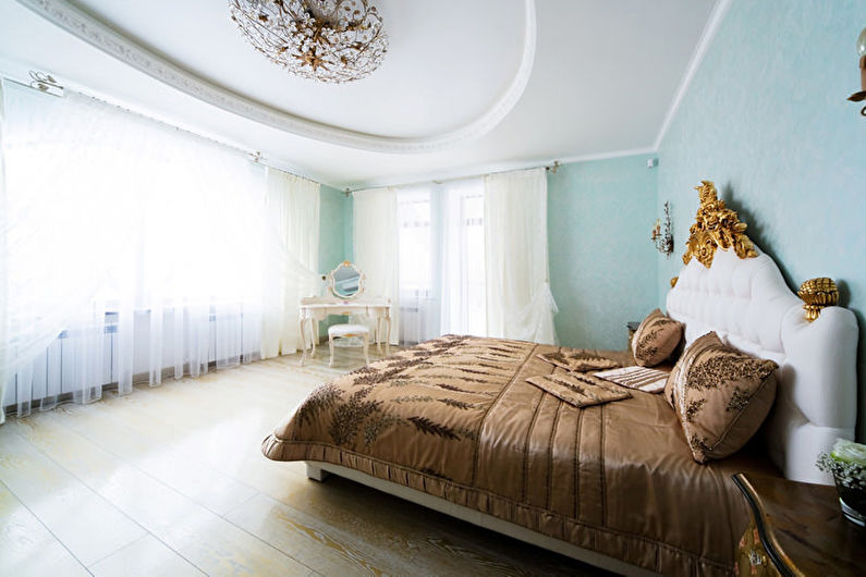 Sufity napinane w sypialni - zdjęcie