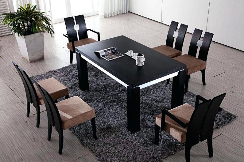 Obdĺžnikový jedálenský stôl