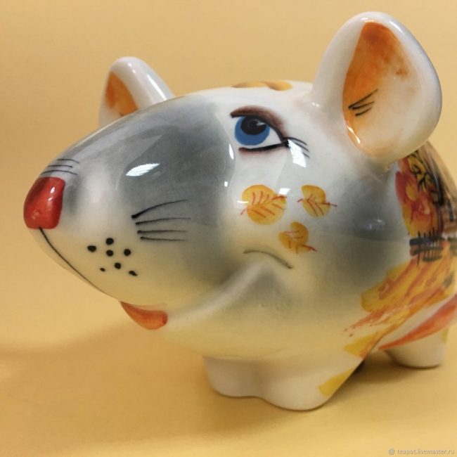 Piggy bank - pentru noroc și noroc în Anul Nou