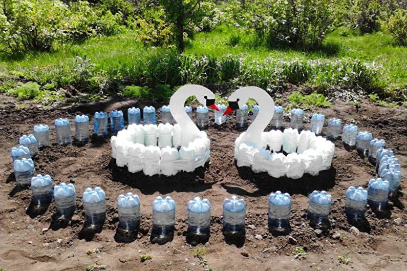 Hantverk från plastflaskor gör det själv - foto