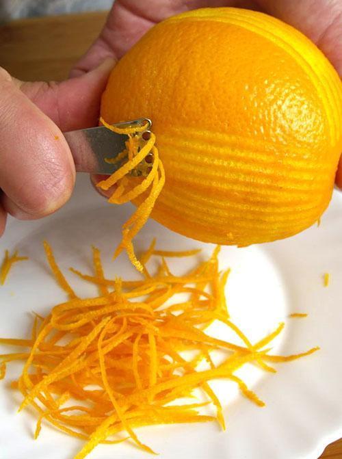 Pomerančová kůra obsahuje flavonoidy