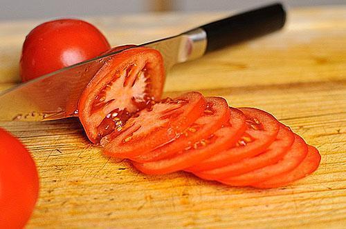 نقطع الطماطم