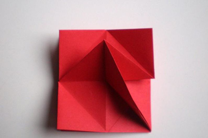 DIY trandafir folosind tehnica origami