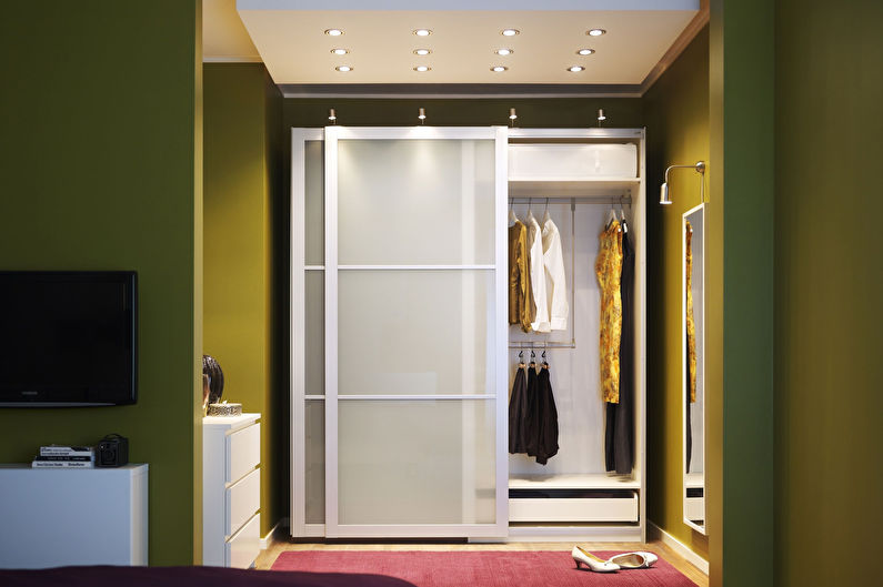 Drsne omare za hodnik v sodobnem slogu