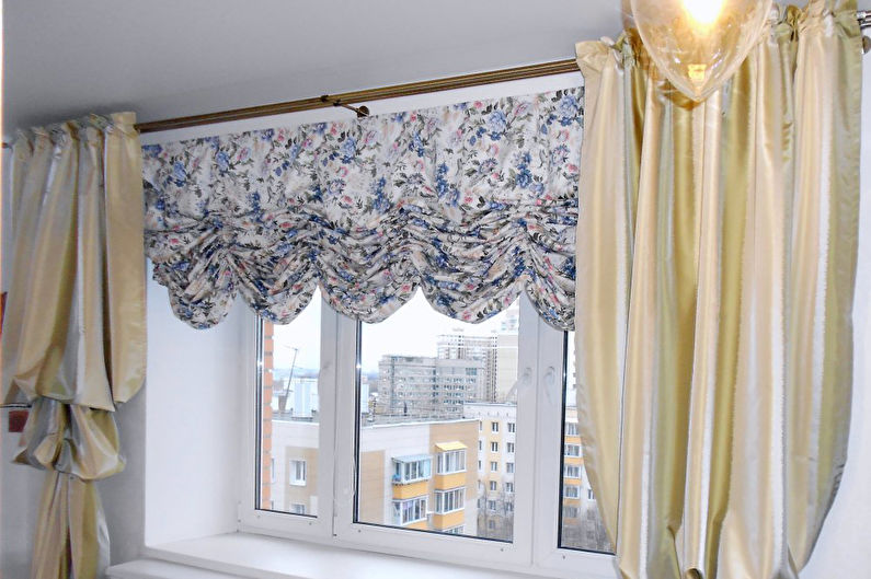 Österrikiska gardiner för sovrummet