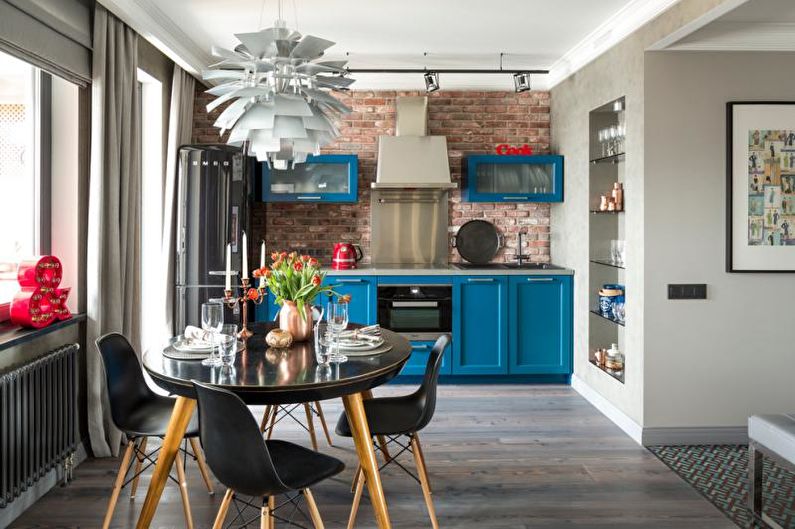 Notranjost kuhinje v modrih tonih - fotografija