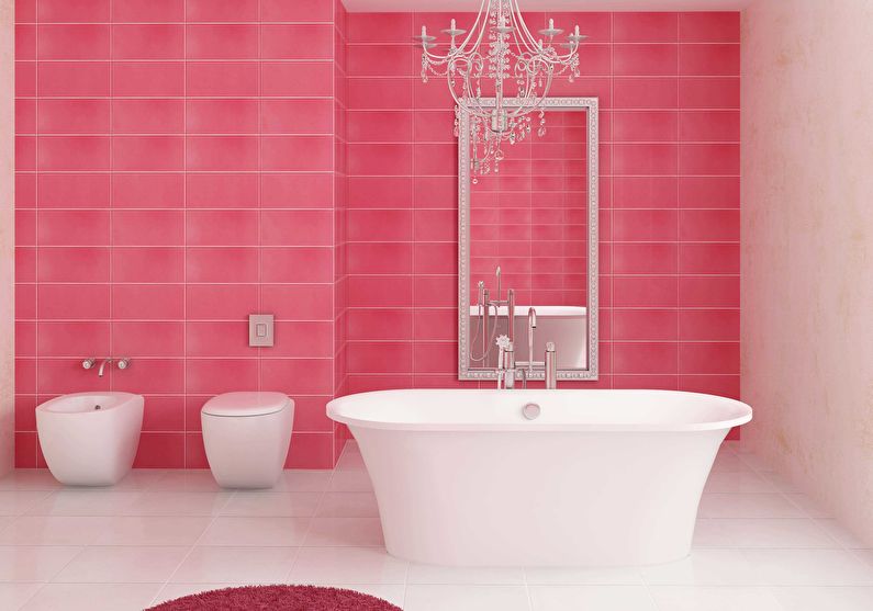 Combinația de culori din interiorul băii - roz și alb
