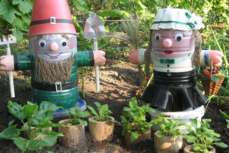 DIY plastflaska trädgårdsdekorationer