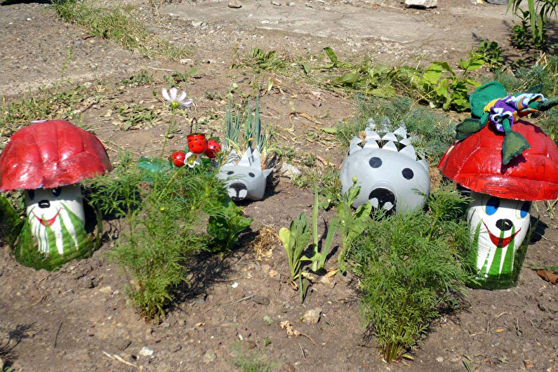 Decorațiuni de grădină pentru sticle de plastic DIY