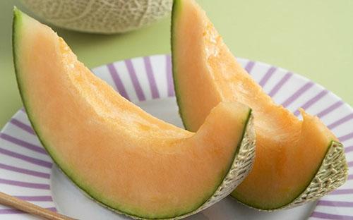 Melone kann in begrenzten Mengen verzehrt werden