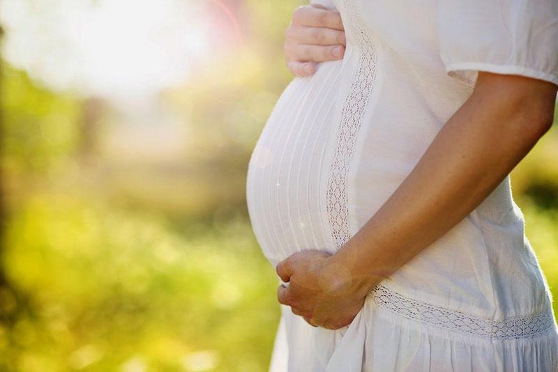 فوائد ومضار الكاجو أثناء الحمل