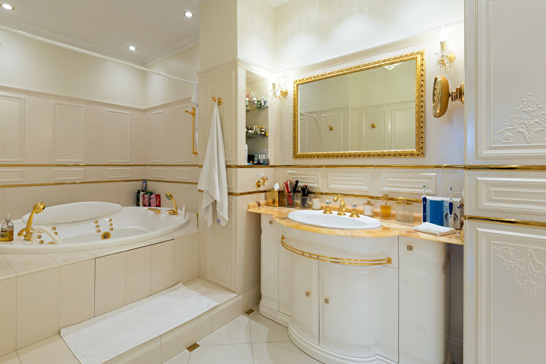 Εσωτερική διακόσμηση μπάνιου σε κλασικό στιλ - φωτογραφία