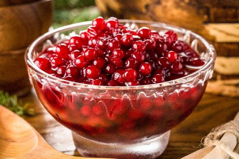 Preiselbeeren im eigenen Saft