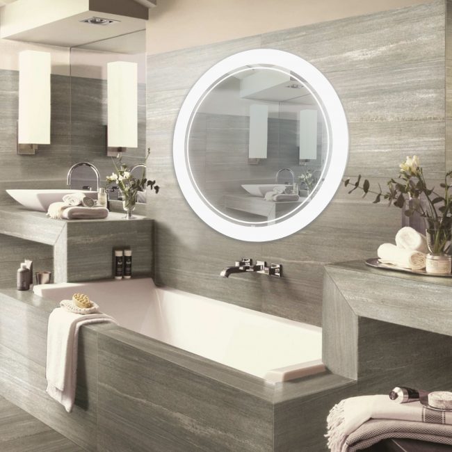 Veľké okrúhle zrkadlo je možné umiestniť nad kúpeľňu